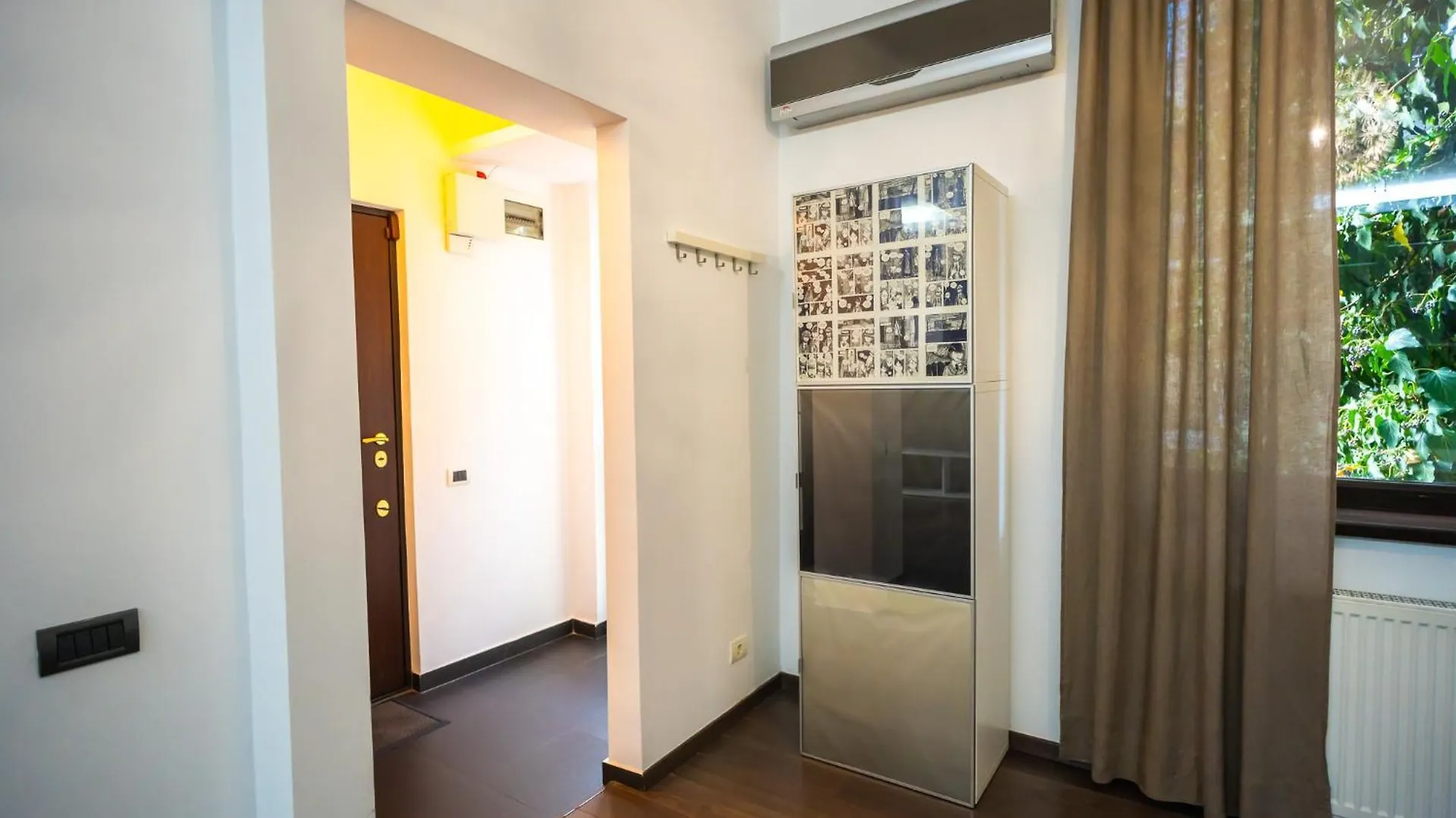 Cozy & Spacious Apartment Near Victoriei Square Bucarest