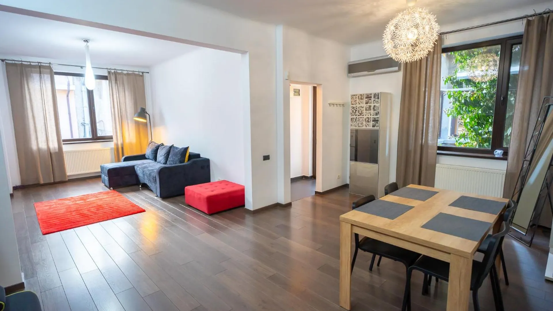 Cozy & Spacious Apartment Near Victoriei Square Bucarest
