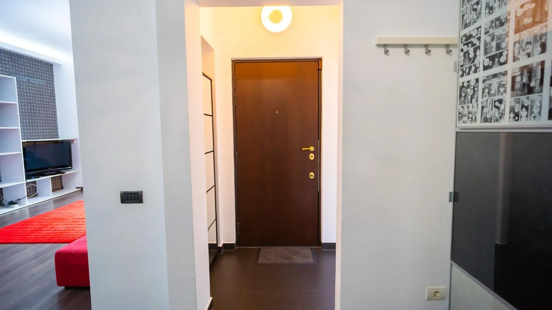 Cozy & Spacious Apartment Near Victoriei Square Bucarest 0*,  Romania